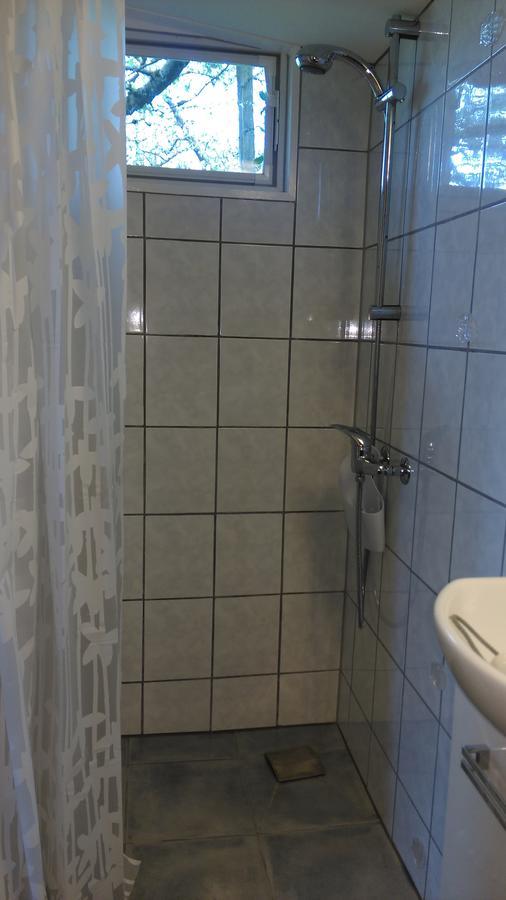 S'Husli Bed & Breakfast Embrach Exterior foto